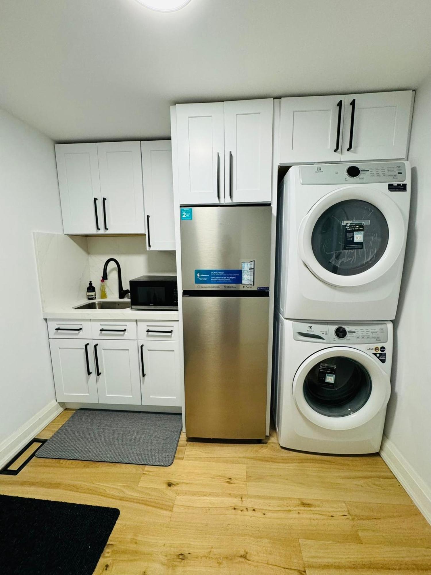 Entire Unit Airport Free Pkg Sep Entrance Newreno *